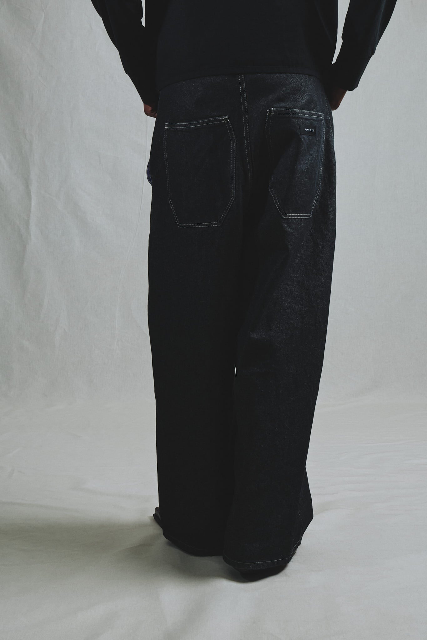 Pantalon Jean Brut Italien 7 Poches Pli Fémur Bouton Bijou Zip