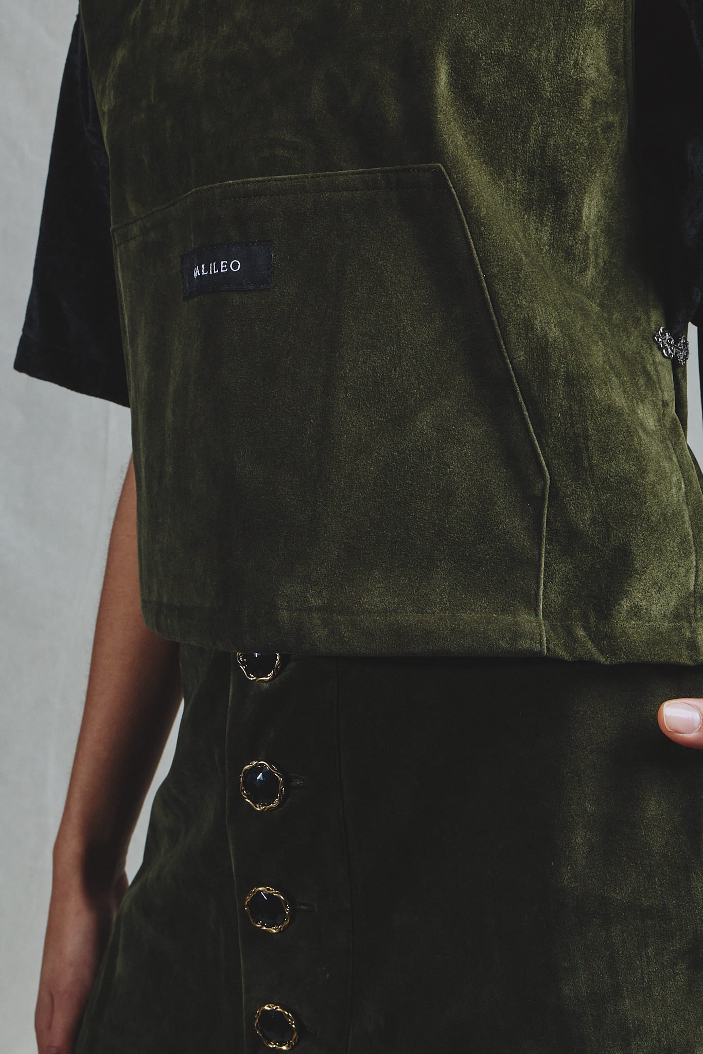 Haut Tablier Alcantara Vert Olive