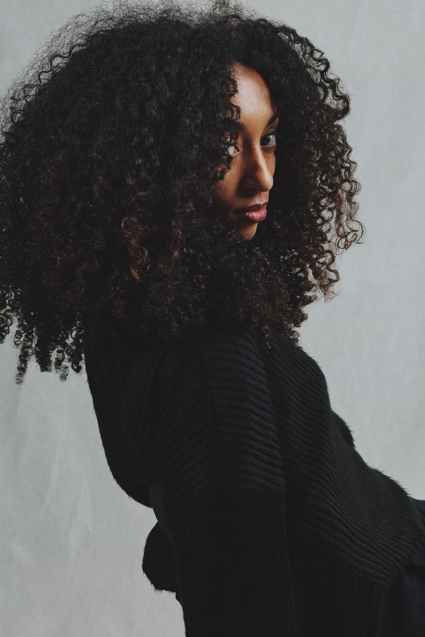 Pull Oversize Velours Duveteux Noir Pièce Unique