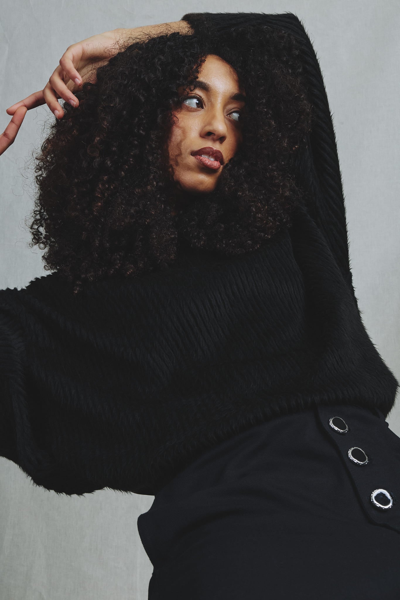 Pull Oversize Velours Duveteux Noir Pièce Unique