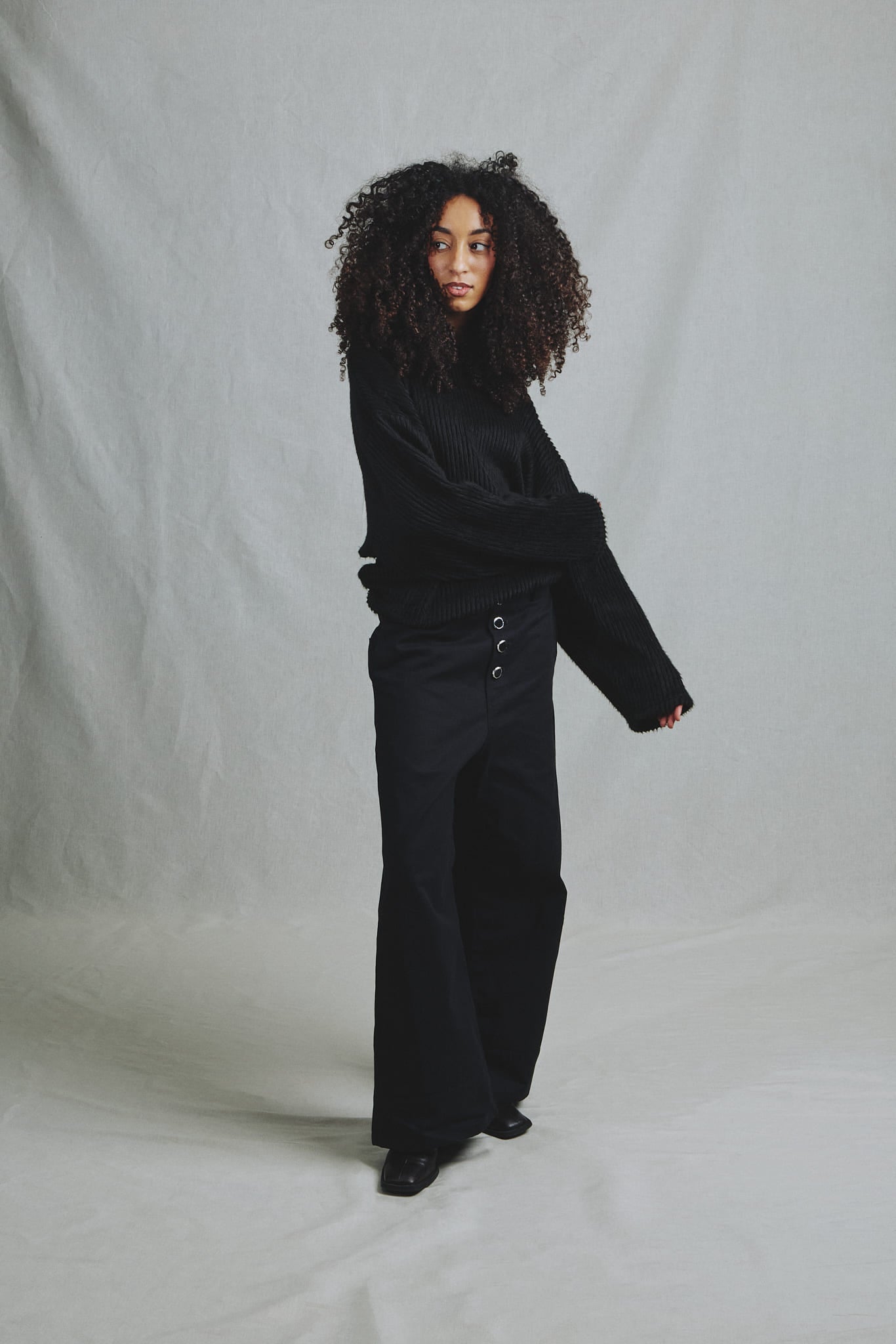Pantalon Toile Coton Noir Évasé Boutons Bijoux Taille Adaptable